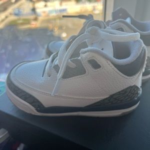 Midnight blue 4s worn once